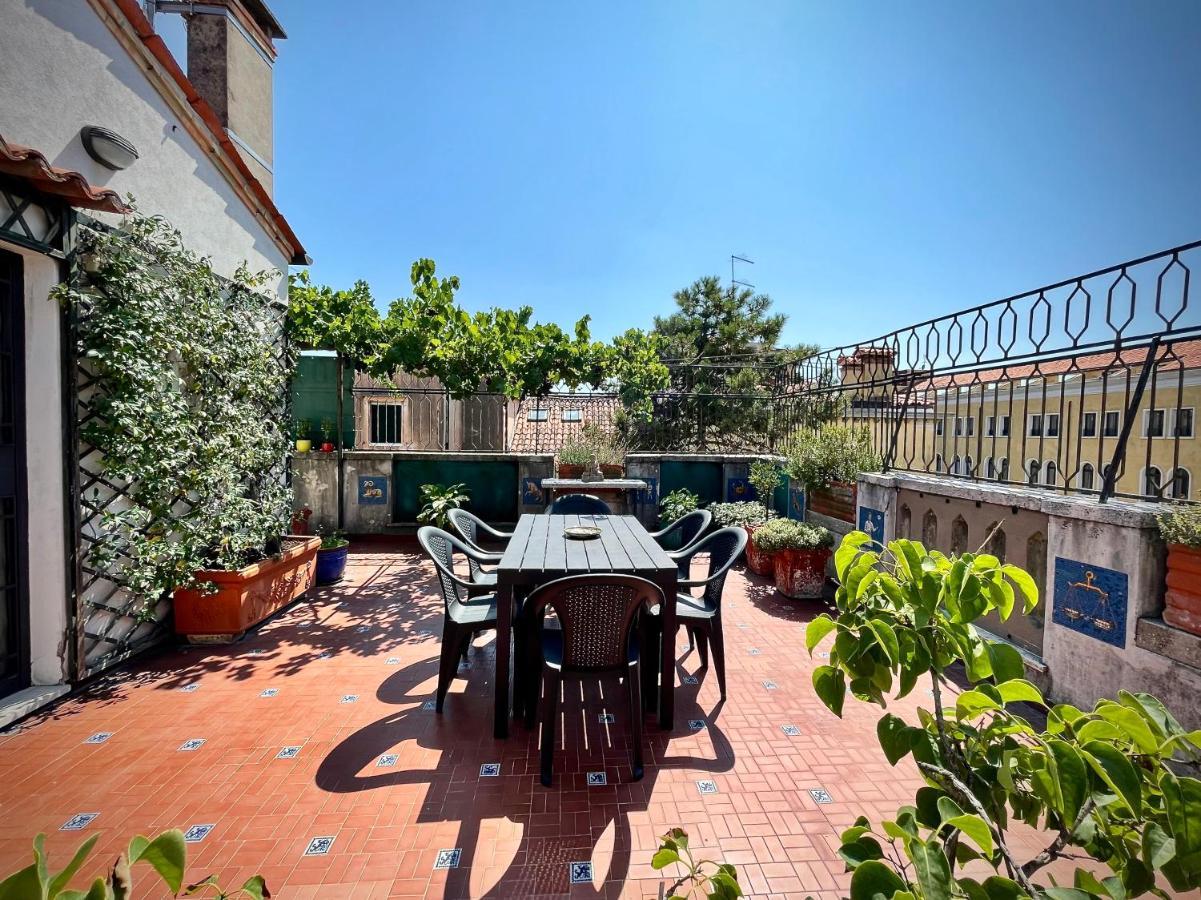 B&B Michelangelo Venecia Exterior foto
